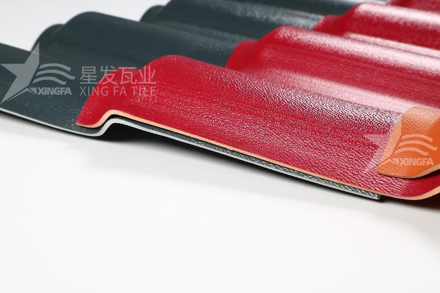 合成樹脂瓦的四層材質揭秘：讓你徹底了解屋頂?shù)谋Ｗo體系！