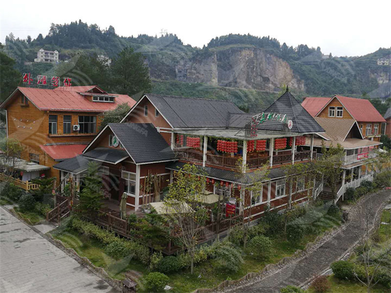選擇合成樹脂瓦，為南方屋頂雨季防水護(hù)航